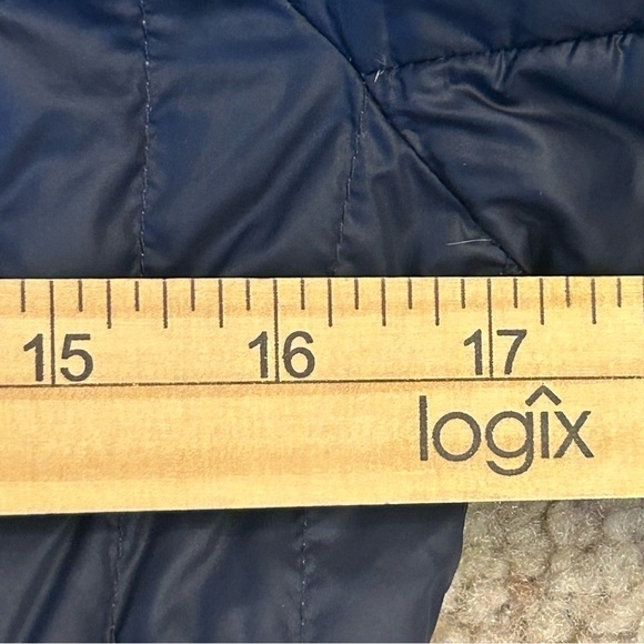 BCBGeneration Navy Puffer Jacket - Picture 6 of 7